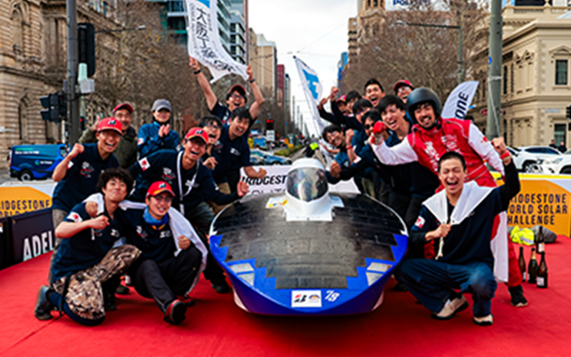 学生たちが快挙を達成！初出場でオーストラリア縦断【完走】　画像