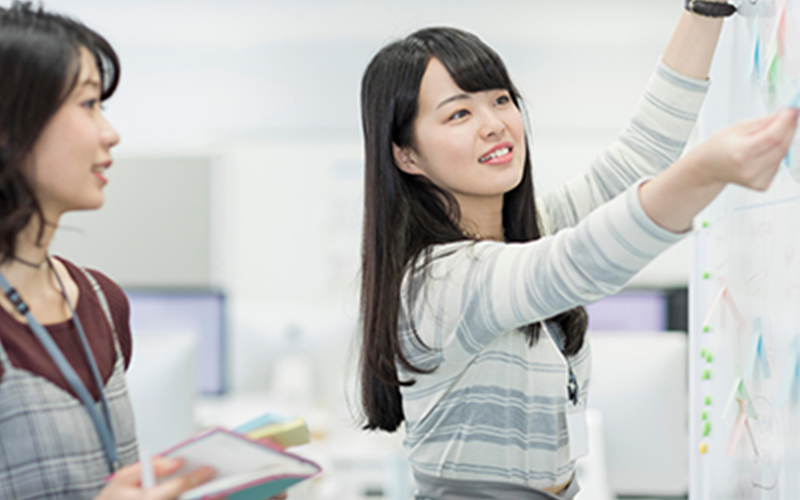 学生の職業意識を高める早期からのキャリア教育　画像