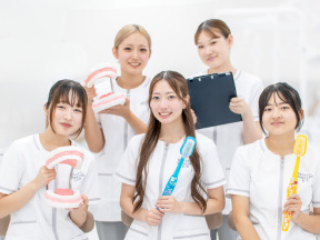 医学アカデミー理学療法学科・歯科衛生士学科