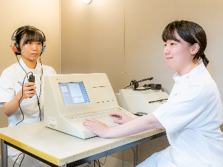 西武学園医学技術専門学校 東京池袋校