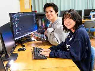 WiZ 国際情報工科自動車大学校
